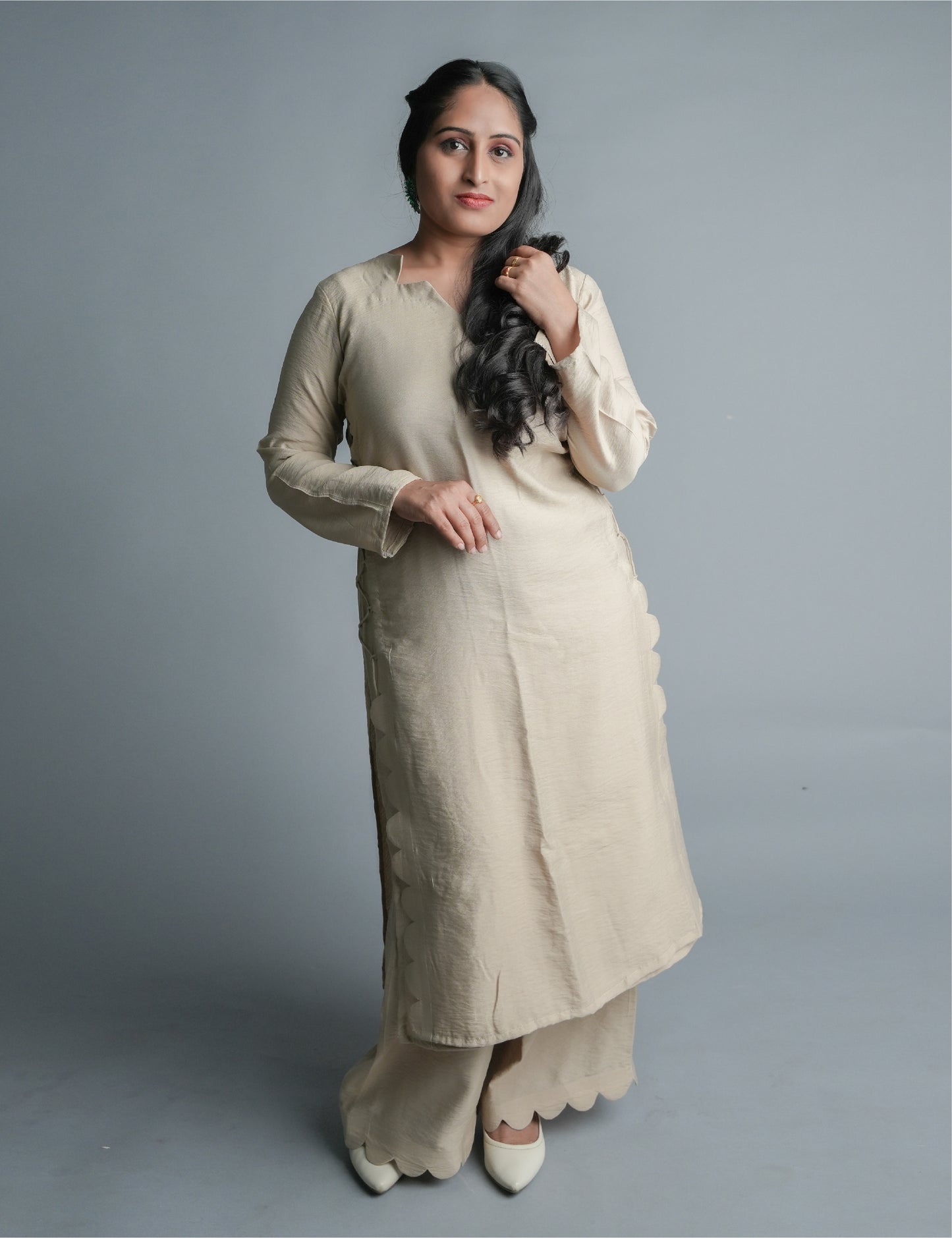 Women Beige Kurta with Palazzo Pants – Stylish Drawstring Design