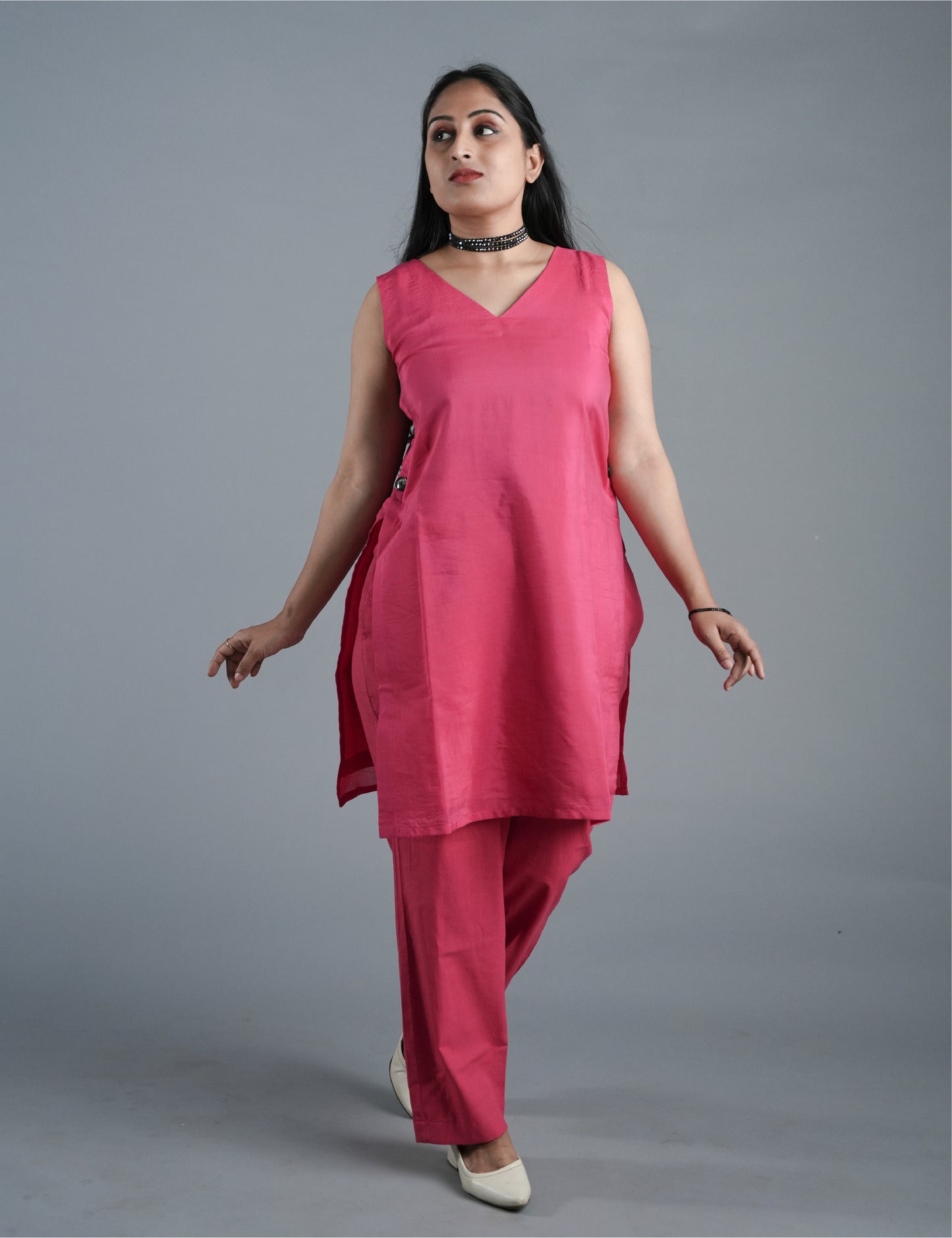 Women Pink V-Neck Kurta and Palazzo Set