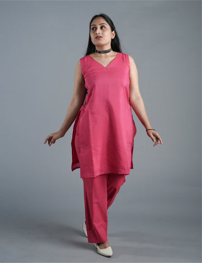 Women Pink V-Neck Kurta and Palazzo Set