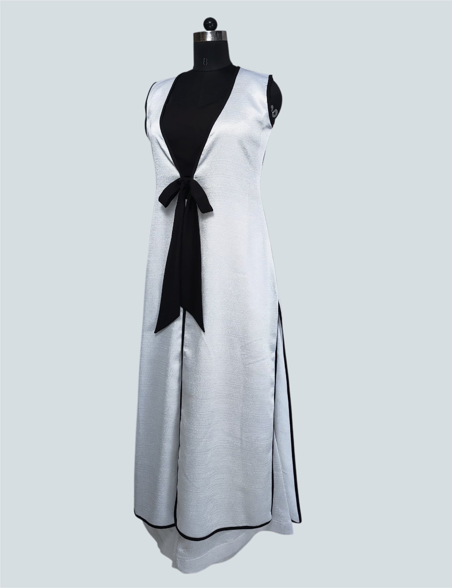 Monochrome Trim Sleeveless Vest and Wide-Leg Pleated Pants Set